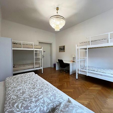Rooms Miklosiceva Любляна Екстер'єр фото