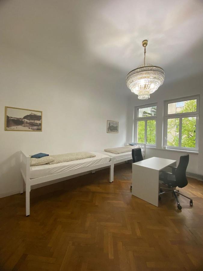 Rooms Miklosiceva Любляна Екстер'єр фото