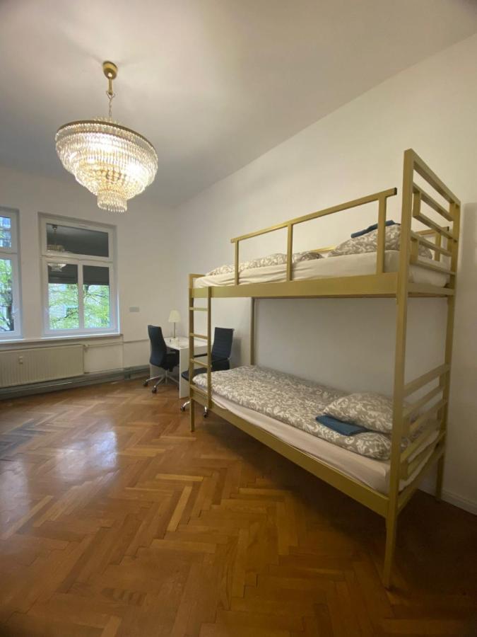 Rooms Miklosiceva Любляна Екстер'єр фото