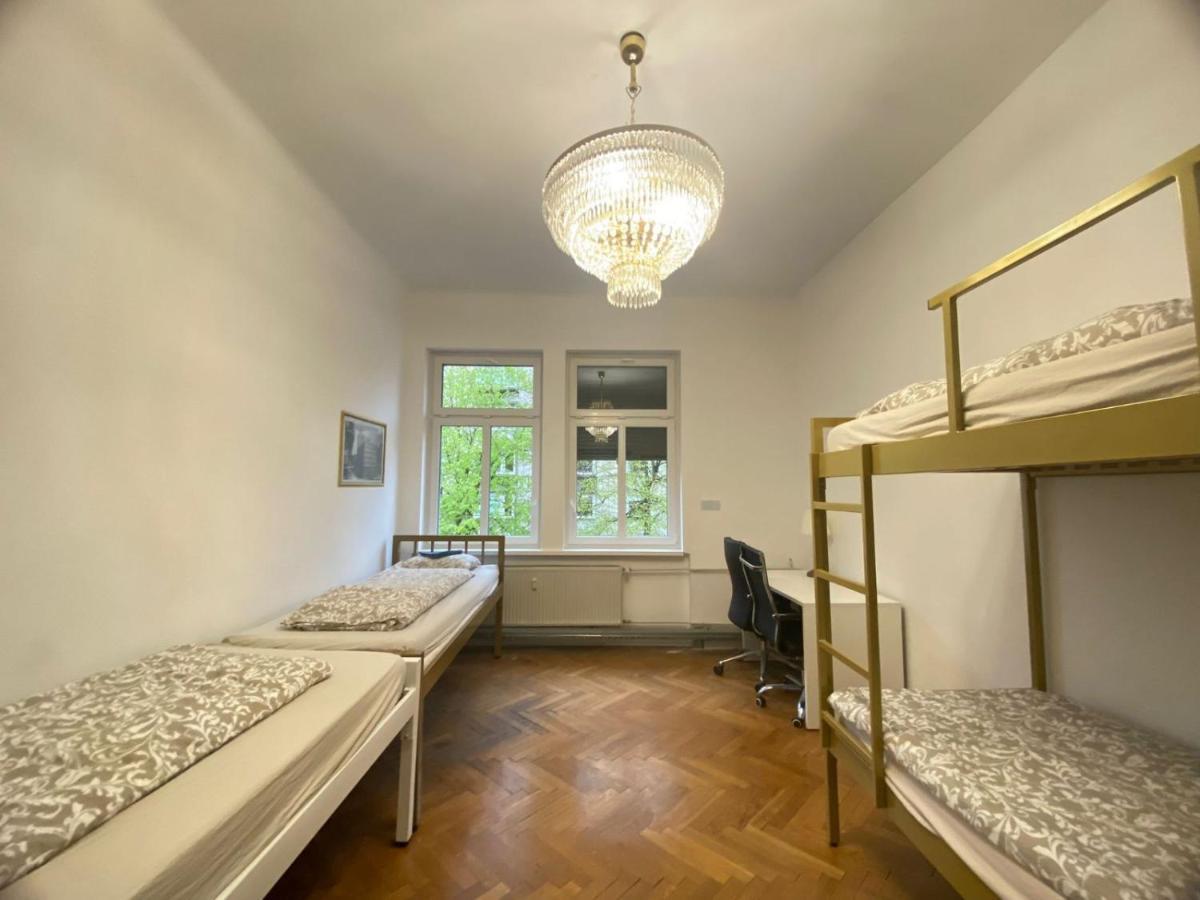 Rooms Miklosiceva Любляна Екстер'єр фото