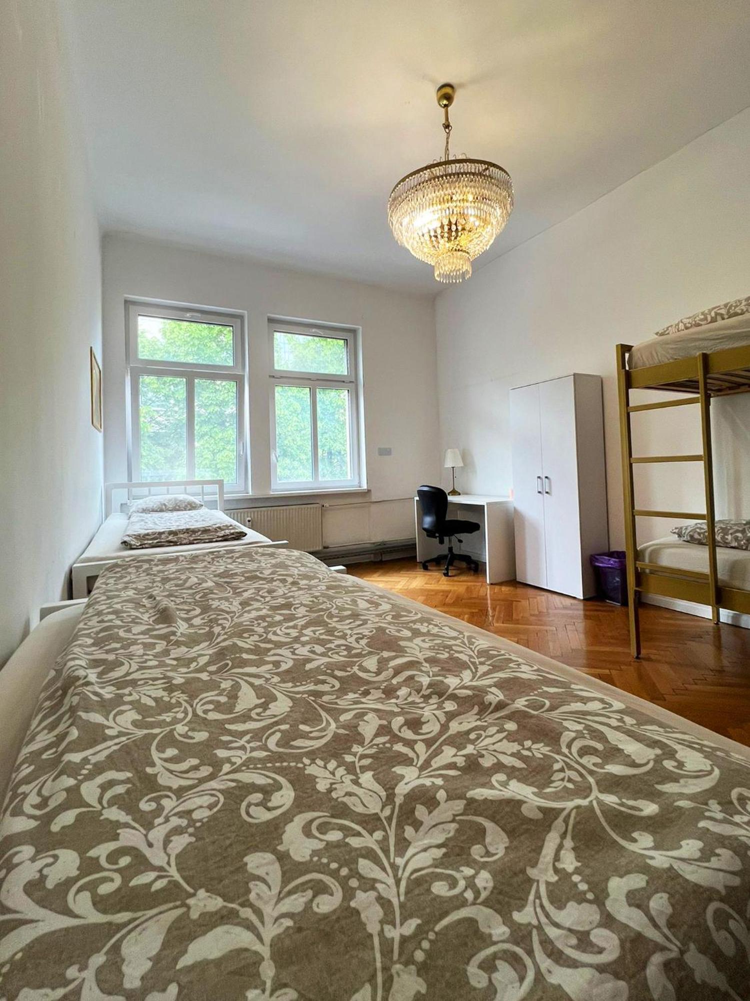 Rooms Miklosiceva Любляна Екстер'єр фото