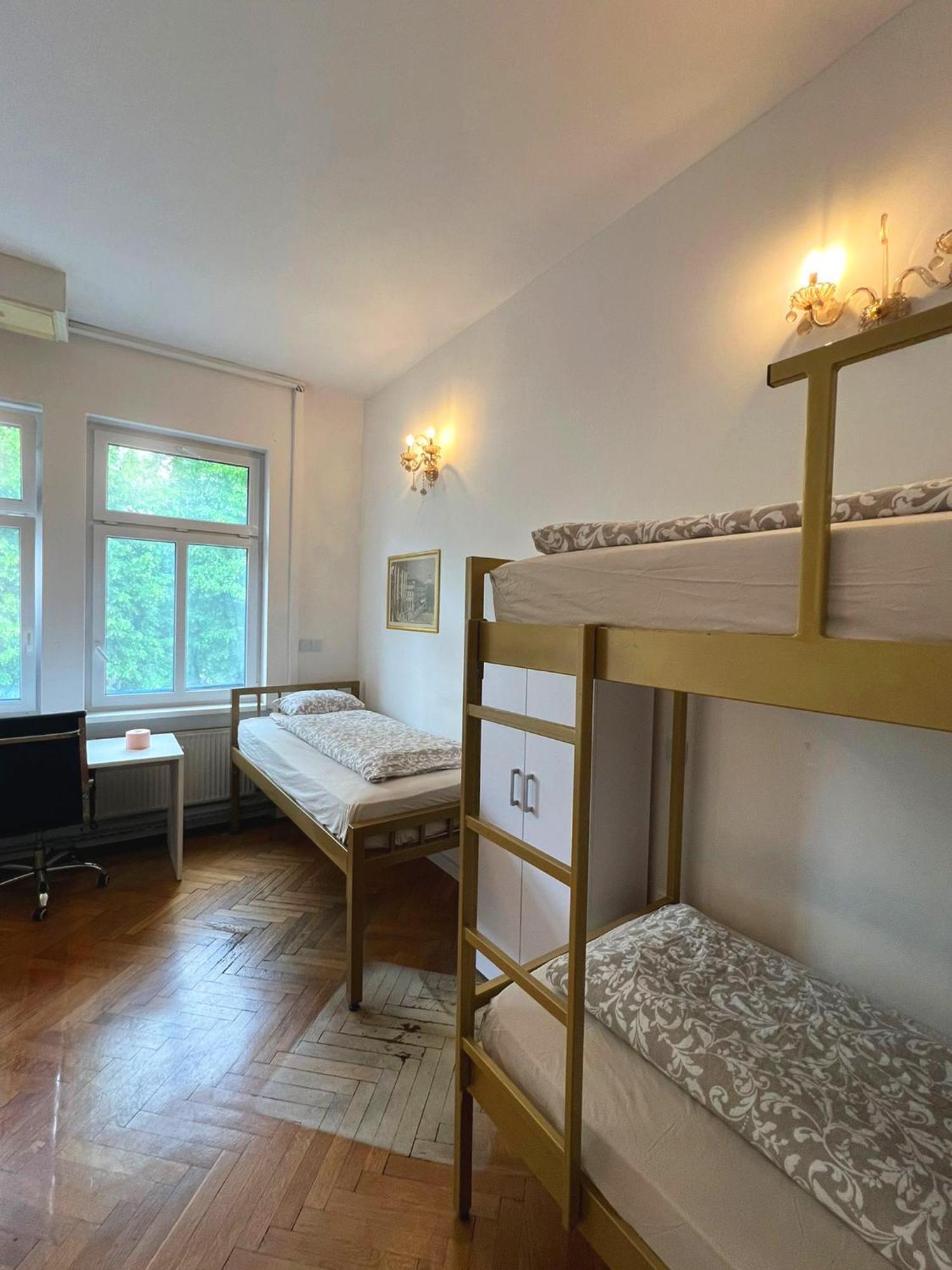 Rooms Miklosiceva Любляна Екстер'єр фото